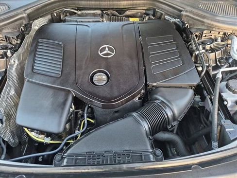 Used 2026 Mercedes-Benz GLC 300 4MATIC image 24