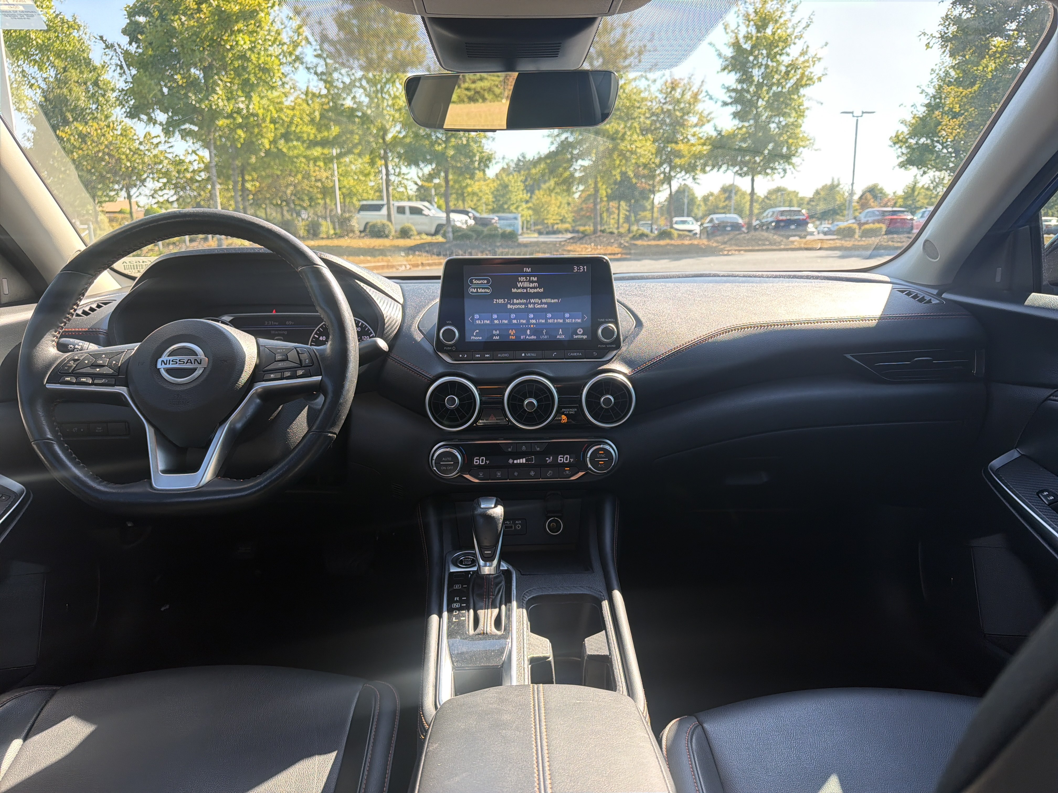 Used 2023 Nissan Sentra SR w/ SR Premium Package FWD image 29