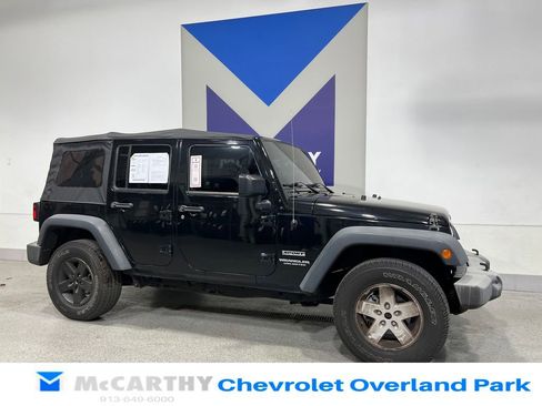Used 2017 Jeep Wrangler Unlimited Sport w/ Connectivity Group image 3