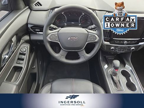 Used 2023 Chevrolet Traverse RS image 15
