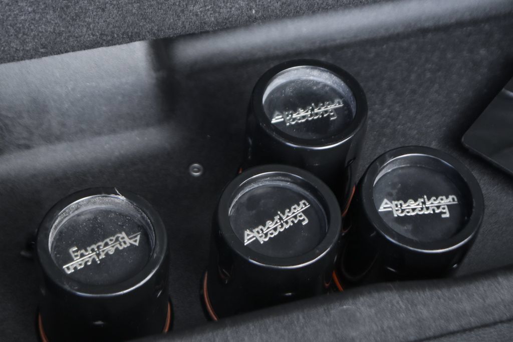 Used 2024 Jeep Wrangler Sport AWD/4WD image 38