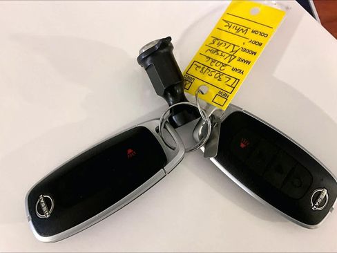 Certified 2026 Nissan Kicks SV FWD image 14