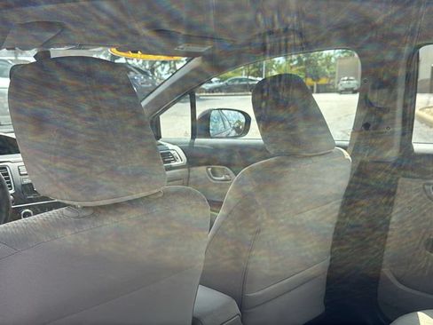 Used 2014 Honda Civic LX image 31