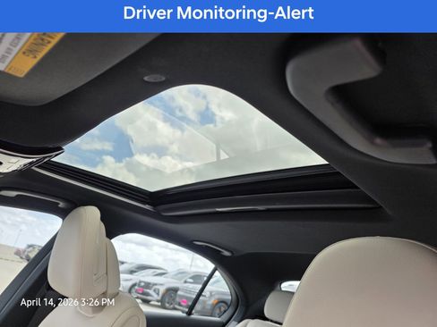 Used 2025 Mercedes-Benz C 300 4MATIC Sedan image 21