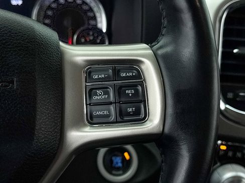 Used 2016 RAM 1500 Laramie w/ Convenience Group image 23