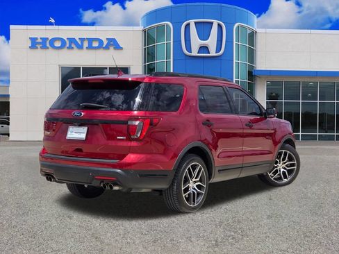 Used 2019 Ford Explorer Sport w/ Equipment Group 401A AWD/4WD image 3