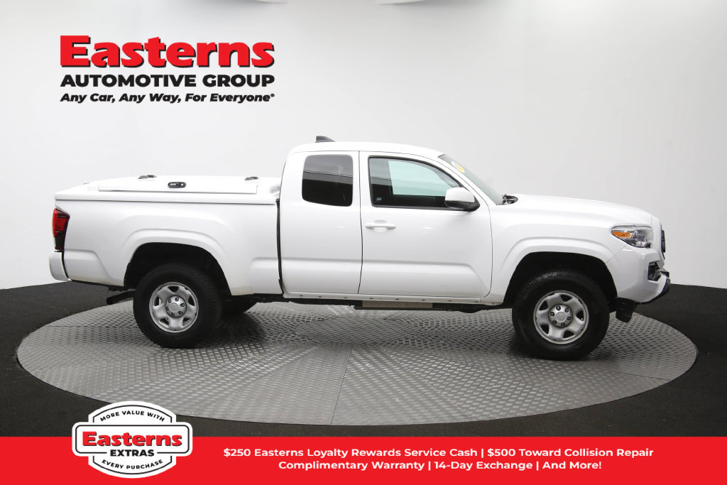Used 2023 Toyota Tacoma SR RWD image 45