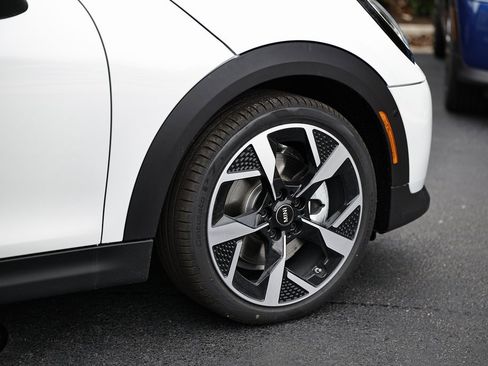 New 2026 MINI Cooper 2-Door Hardtop image 5