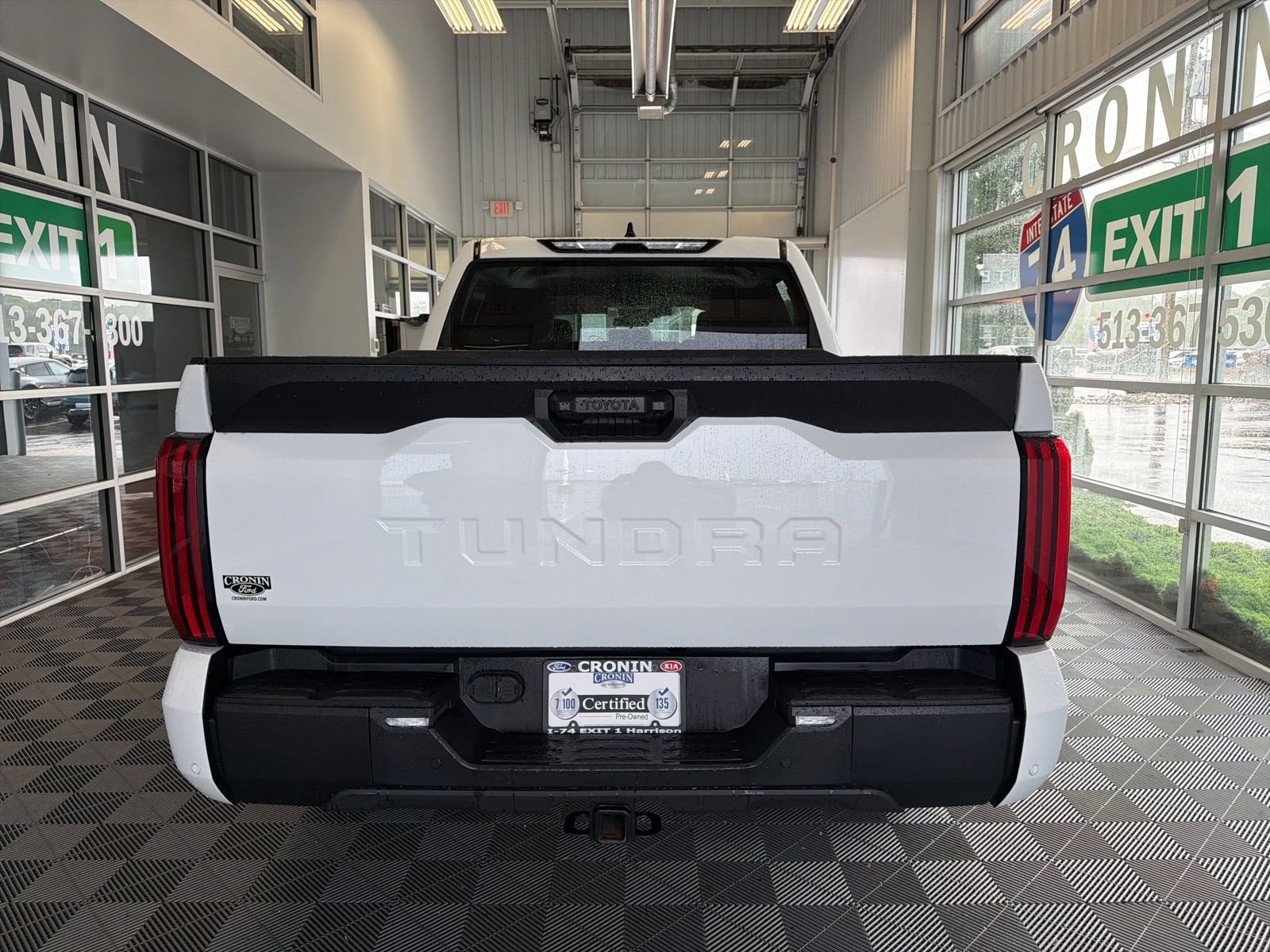 Used 2023 Toyota Tundra SR5 w/ SR5 Premium Package RWD image 5