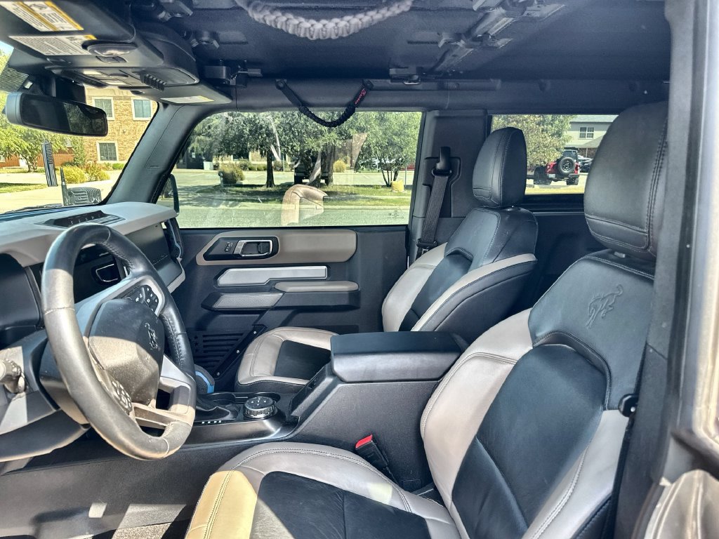 Certified 2022 Ford Bronco Wildtrak AWD/4WD image 2