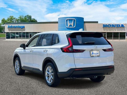 Used 2023 Honda CR-V EX image 5