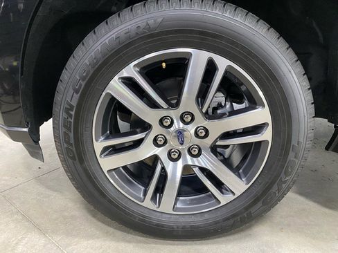 Used 2024 Ford Expedition Max Limited image 10