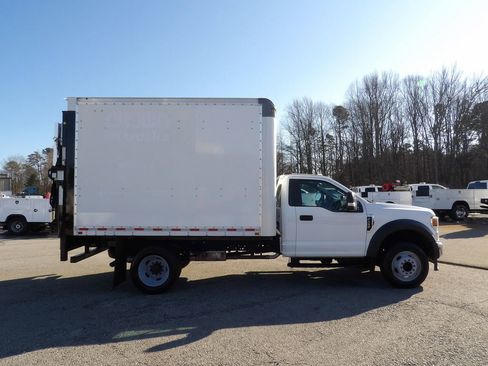 Used 2020 Ford F450 XL w/ Power Equipment Group image 9