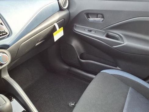 New 2025 Nissan Versa SV image 25