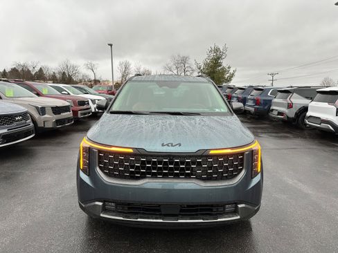 New 2026 Kia Carnival SX image 2