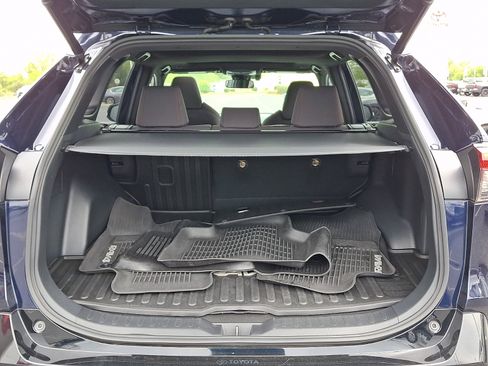 Used 2023 Toyota RAV4 SE w/ Weather & Moonroof Package AWD/4WD image 30