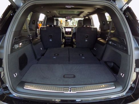 New 2025 Jeep Grand Cherokee L Overland image 37