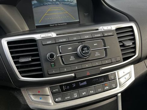 Used 2015 Honda Accord Sport image 20