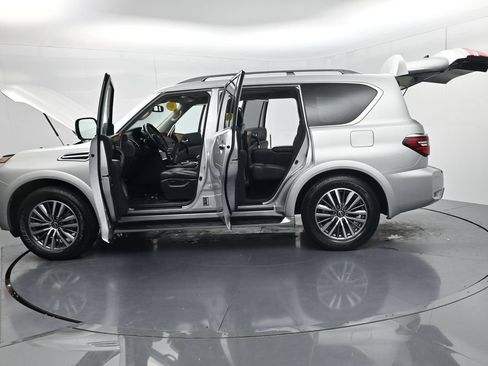 Used 2023 Nissan Armada SL w/ Captain's Chairs Package RWD image 76