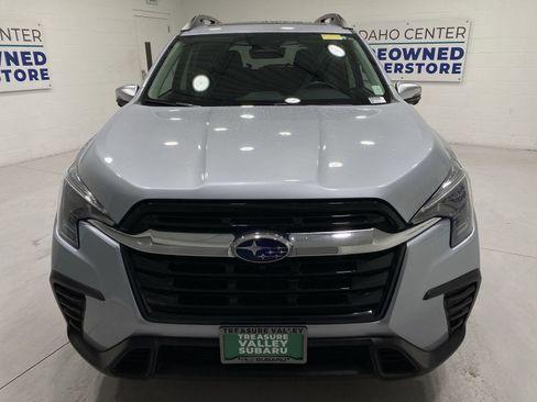 Used 2023 Subaru Ascent Limited w/ Technology Package image 3