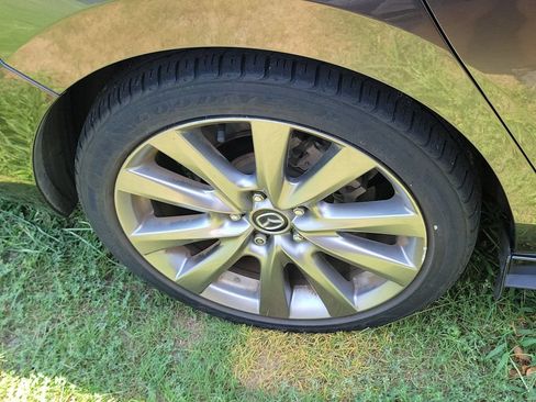 Used 2019 MAZDA MAZDA3 AWD Sedan w/ Preferred Package image 15