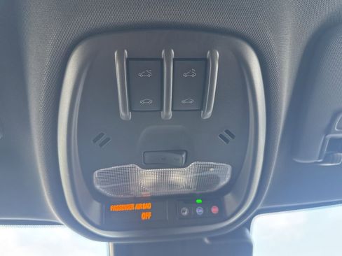 New 2026 Chevrolet Trax RS w/ Sunroof Package FWD image 36
