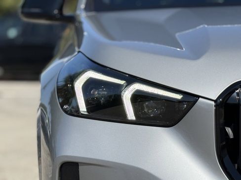 Used 2025 BMW X1 M35i w/ Premium Package image 12