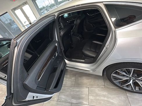 Used 2019 Volvo S90 T5 Momentum FWD image 45