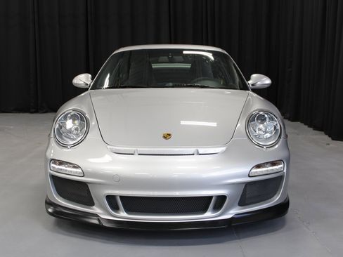 Used 2010 Porsche 911 GT3 image 10