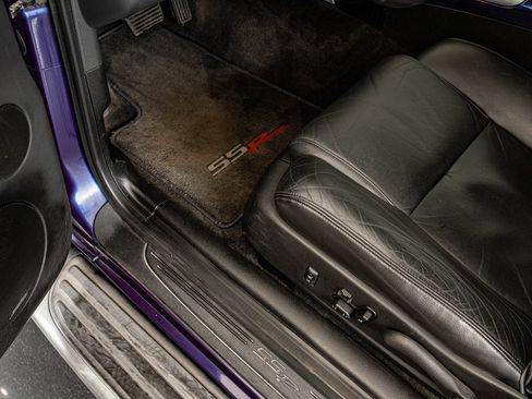 Used 2004 Chevrolet SSR w/ Preferred Equipment Group image 35