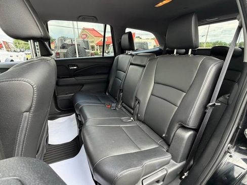 Used 2017 Honda Pilot EX-L image 4