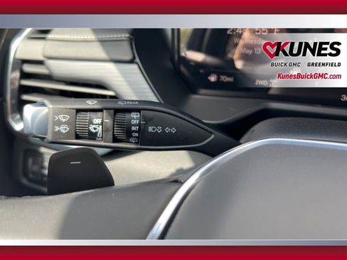 New 2026 GMC Acadia Elevation w/ Black Edition AWD/4WD image 16