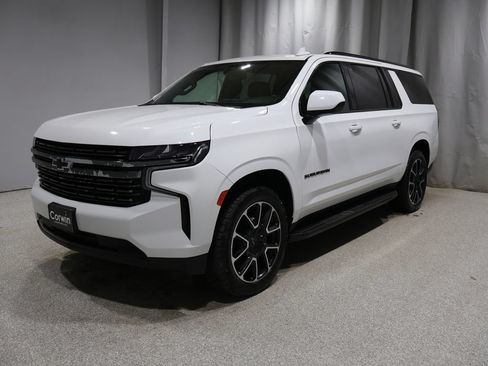 Used 2021 Chevrolet Suburban RST AWD/4WD image 6