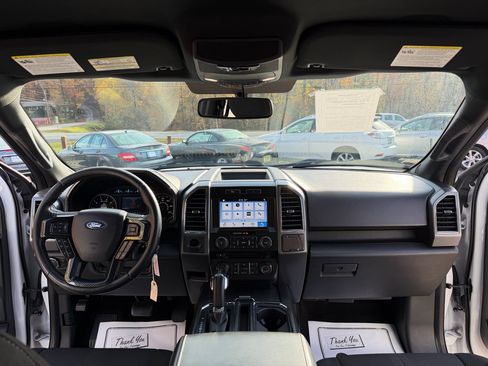 Used 2017 Ford F150 XLT w/ Equipment Group 302A Luxury image 19