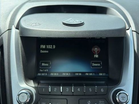 Used 2017 Chevrolet Equinox Premier w/ Enhanced Convenience Package FWD image 14