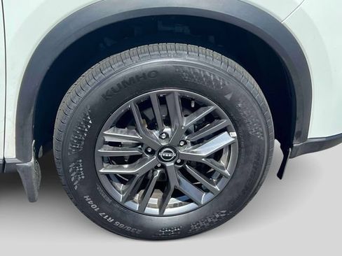 Certified 2025 Nissan Rogue S AWD/4WD image 11