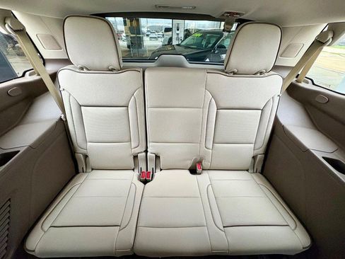 Used 2021 GMC Yukon Denali image 15