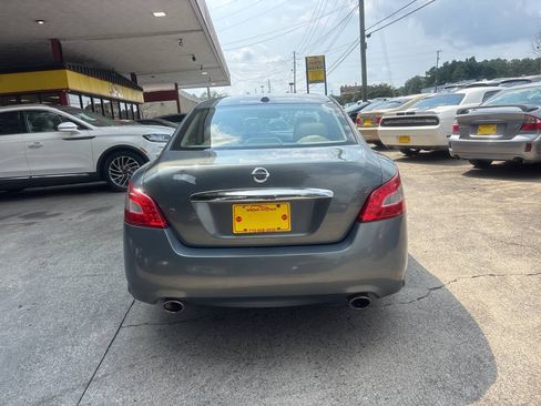 Used 2011 Nissan Maxima 3.5 SV w/ Monitor Pkg FWD image 6