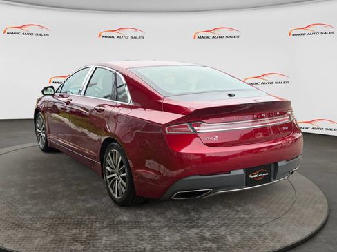 Used 2017 Lincoln MKZ Premiere FWD image 8