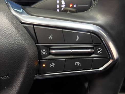 Used 2025 Chevrolet Equinox LT w/ Convenience Package II image 25