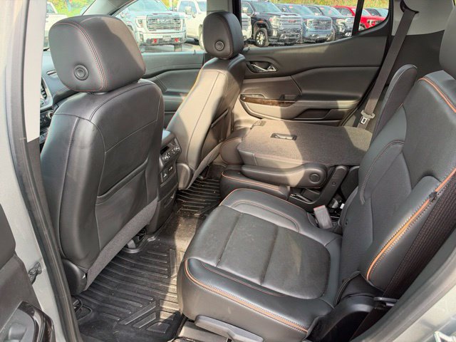 Used 2023 GMC Acadia AT4 w/ Preferred Package AWD/4WD image 19