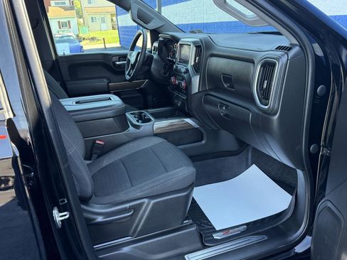 Used 2022 Chevrolet Silverado 1500 LT Trail Boss w/ Bed Protection Package image 22