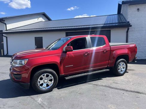 Used 2018 Chevrolet Colorado LT w/ Safety Package image 2