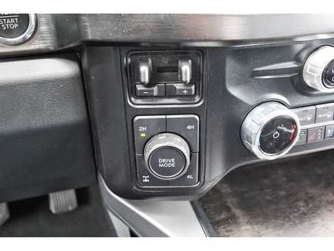Certified 2023 Ford F250 Lariat w/ Sport Appearance Package AWD/4WD image 27