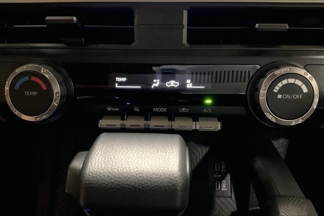 Used 2026 Toyota Tacoma TRD Sport AWD/4WD image 32