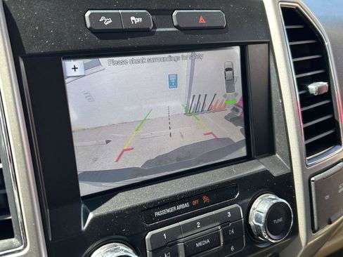 Used 2017 Ford F150 Lariat AWD/4WD image 28
