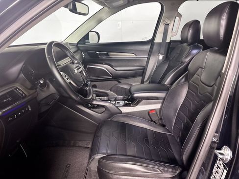 Certified 2021 Kia Telluride SX w/ SX Prestige Package AWD/4WD image 11