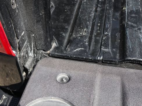 Used 2023 Chevrolet Silverado 1500 RST AWD/4WD image 9