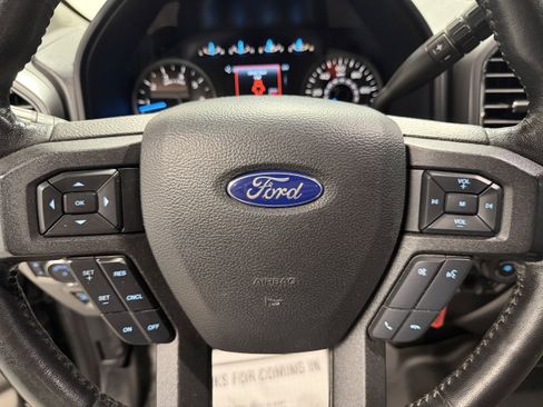 Used 2018 Ford F150 XLT w/ Equipment Group 302A Luxury AWD/4WD image 15
