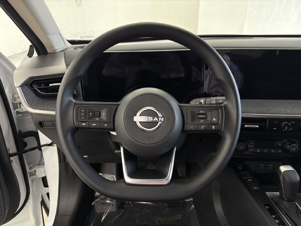 Certified 2026 Nissan Kicks SV w/ SV Premium Package AWD/4WD image 31